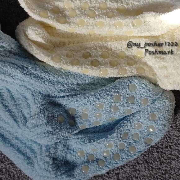 EARTH THERAPEUTICS 𝖢𝖮𝖹𝖸 𝖩𝖠𝖬Z𝖹𝗓™ with SHEA BUTTER Socks 🔵⚪ (2 Pairs) - Picture 10 of 14